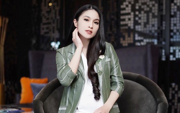 Sandra Dewi 'Dianggurin' Hingga Pasang Muka Jutek, Ternyata HaI Mulia ini yang Dilakukan Suami