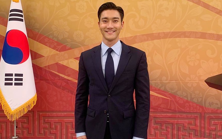 Reaksi Tidak Terduga Choi Siwon Dibilang Mirip Bapak-Bapak Sebab Tradisi Jadulnya Ini Reaksi Tidak Terduga Choi Siwon Dibilang Mirip Bapak-Bapak Sebab Tradisi Jadulnya Ini