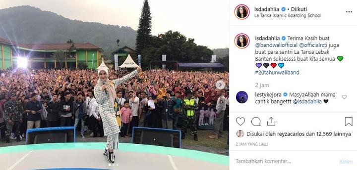 Iis Dahlia Siap-Siap Berhijrah?