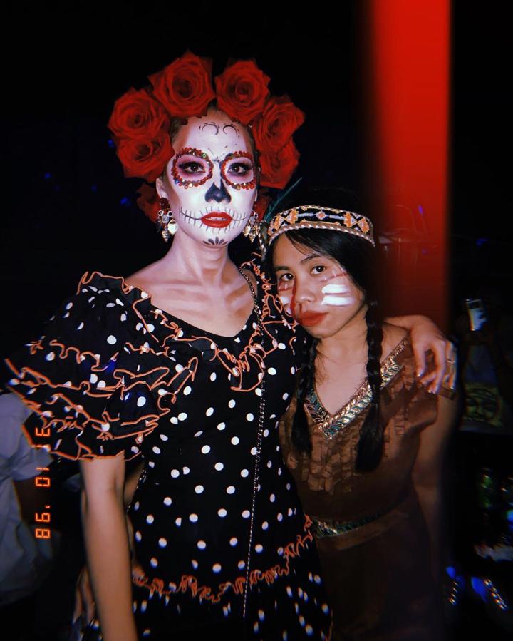 BCL Seram Pakai Kostum Khas Perayaan Day of The Death 