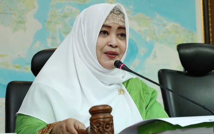 Diperiksa Soal Laporan 'Joker' Anies, Anggota DPD Fahira Idris Bawa Link Berita Meme Jokowi-Ahok