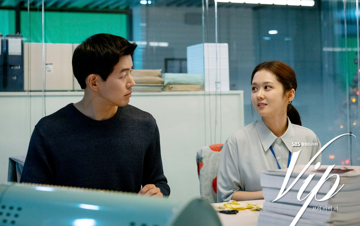 Jang Nara Malu-Malu Saat Ucapkan Dialog Cinta ke Lee Sang Yoon di Lokasi Syuting 'VIP'