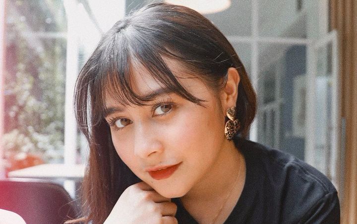 Prilly Latuconsina Meradang Dihina Gendut dan Pendek Usai Foto Bersama