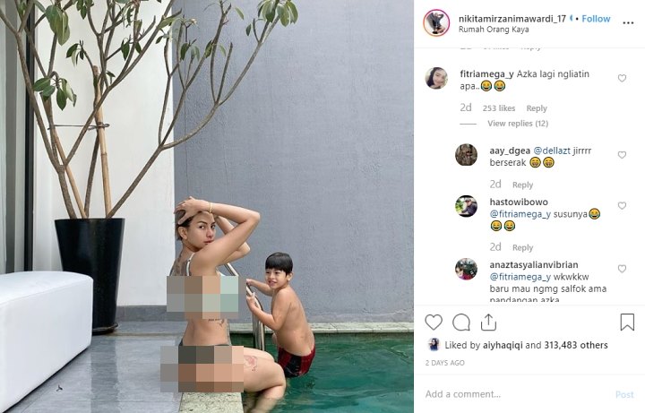 Nikita Mirzani Tampil Seksi Di Kolam Renang, Tatapan Azka Lihat Bagian Ini Jadi Sorotan