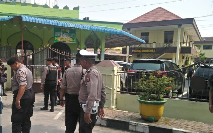 Kemenkominfo Imbau Masyarakat Tak Sebarkan Foto Potongan Tubuh Pelaku Bom Bunuh Diri Medan