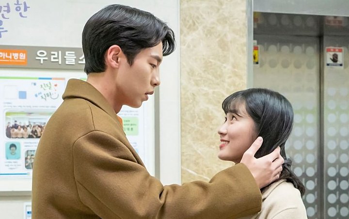 Peristiwa Romantis Lee Jae Wook dan Kim Hye Yoon di Extraordinary You Lagi-Lagi Tuai Komentar Pilu