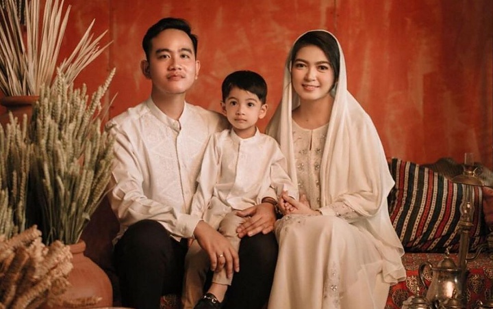 Istri Gibran Rakabuming Melahirkan Anak Kedua, Panjangnya Nyaris Setengah Meter Lho!