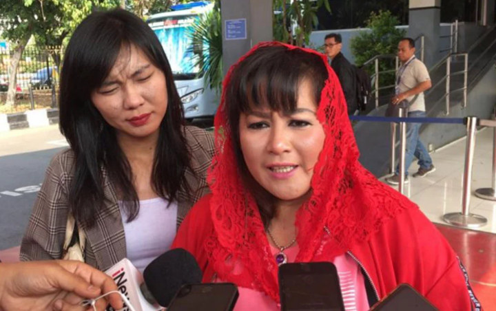 Dewi Tanjung dan Tetangga Novel Baswedan Berbalas Lapor, Begini Cara Polisi Menanganinya