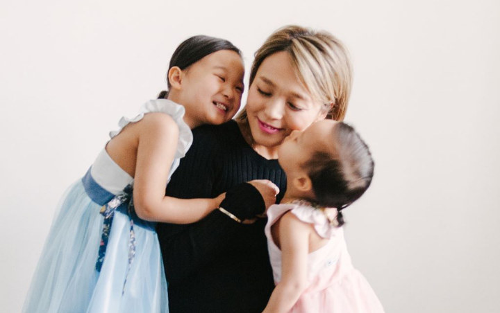 Sunye Eks Wonder Girls Sudah Jadi Ibu Tiga Anak, Foto Kebersamaan Putrinya Ini Bikin Gemas
