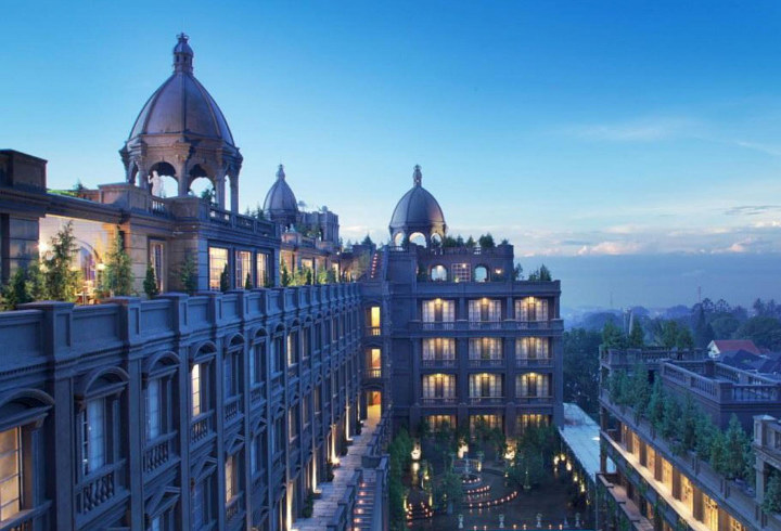 Coba Menginap Di Hotel Mewah Khas Eropa Di GH Universal Hotel, Bandung
