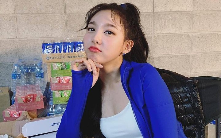 Foto-Foto Ini Bikin Nayeon Twice Disebut Idol Tercantik