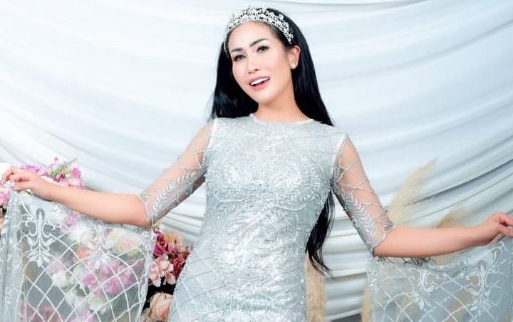 Ratu Meta Mesra Bareng Cowok Lain Meski Belum Resmi Cerai dari Sang Suami