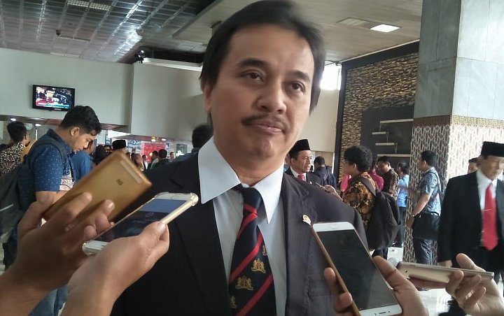 Rumah Eks Menpora Roy Suryo Penuh Parabola, Netizen: Buat Komunikasi Sama Alien