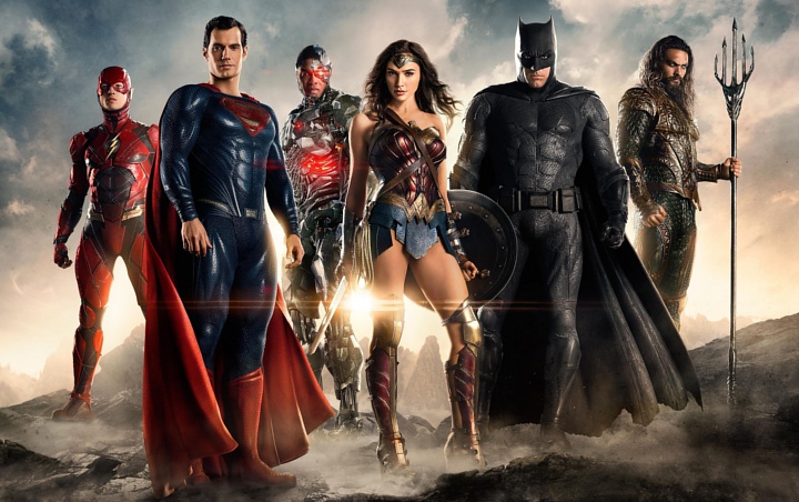 Warner Bros Tak Mau Rilis 'Justice League' Versi Snyder Cut