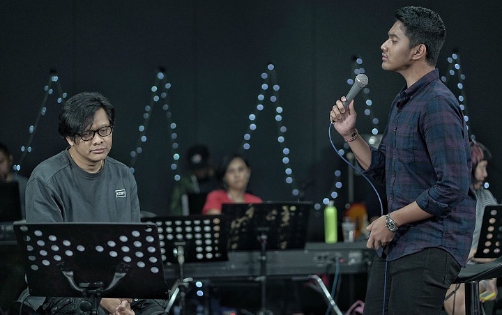 Armand Maulana Tegang, Tenggorokan Gus Agung Berdarah Jelang Tampil Di ‘The Voice Indonesia’