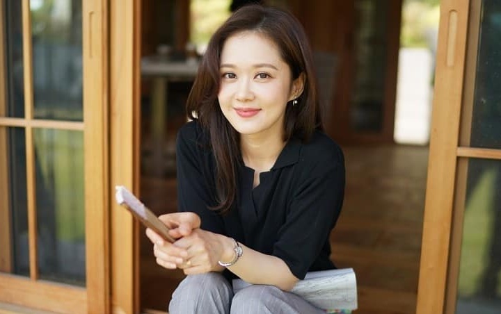 Jang Nara Diincar Jadi Wanita Karier yang Putus Asa karena Cinta di Drama tvN 'Oh My Baby'