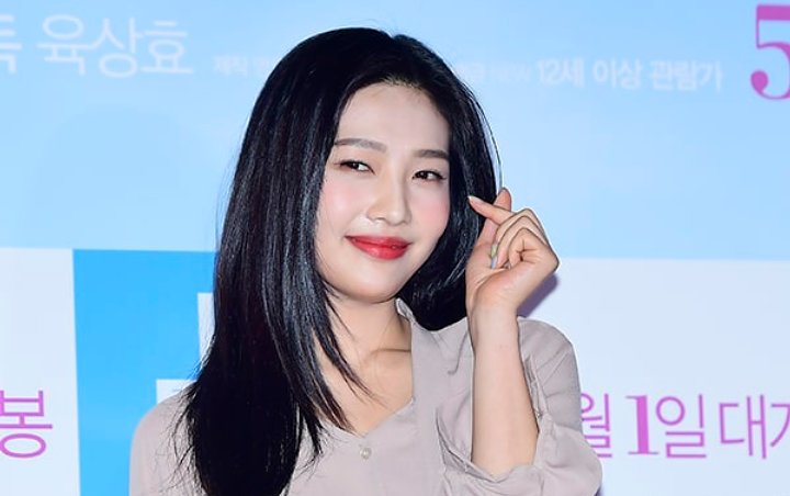 Joy Red Velvet Tuai Komentar Seperti Ini Saat Pakai Make-Up Tipis di Bandara