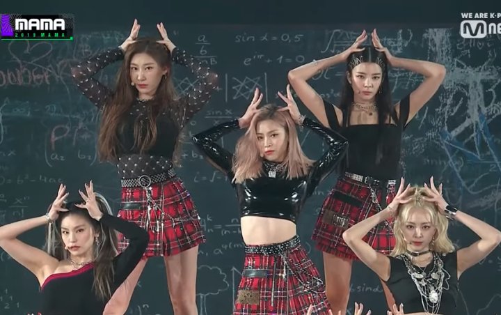 Itzy Mama 2019 Red Carpet - itzy 2020