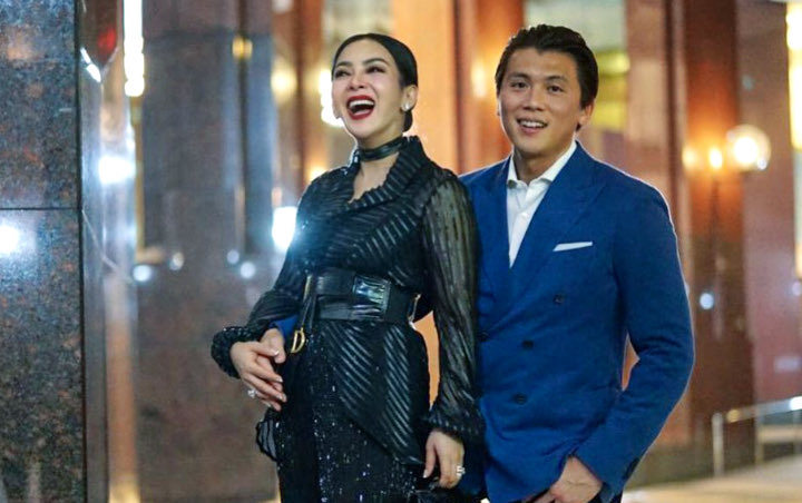 Syahrini Manggung di Acara Ultah Anak-Anak Meski Tajir Melintir, Reino Barack Disindir Pelit