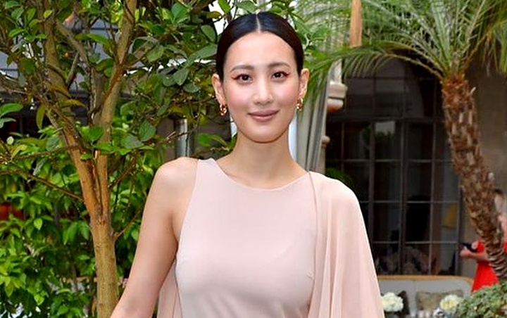 Claudia Kim Nudography