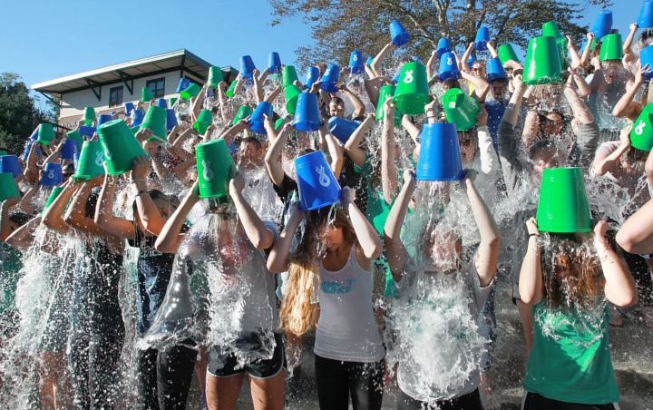 Pria Pencetus 'Ice Bucket Challenge' Tutup Usia