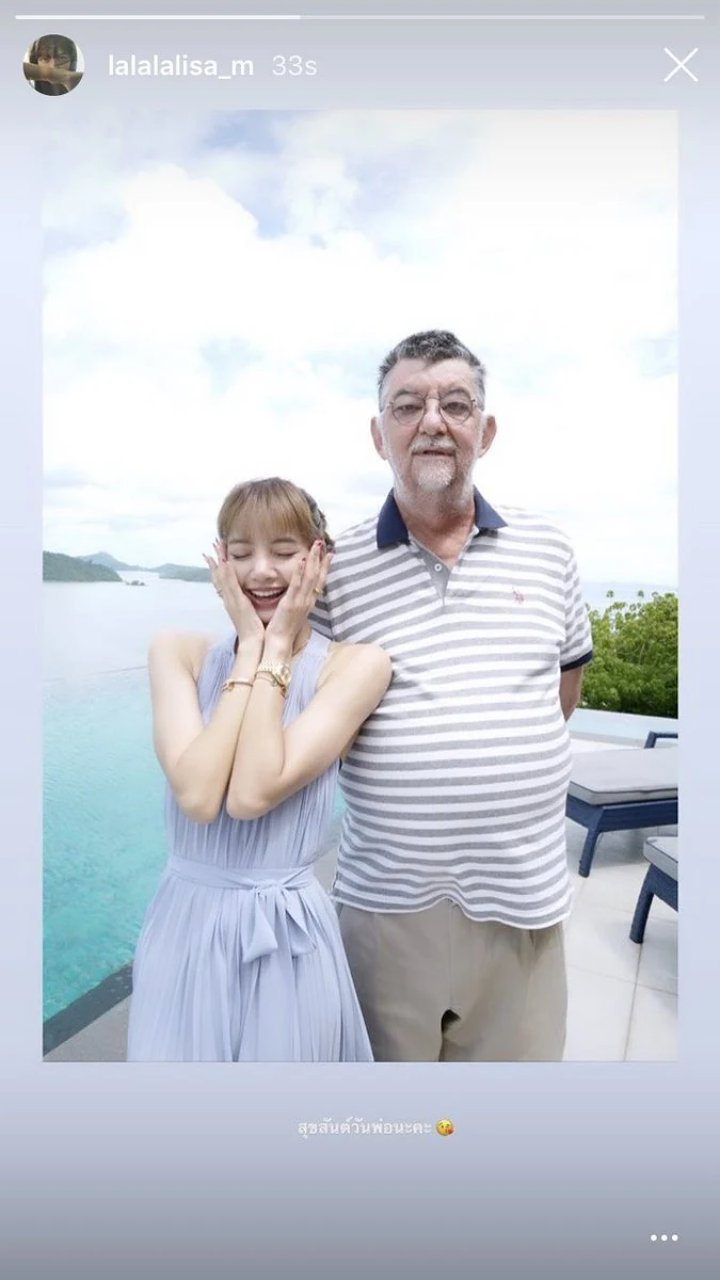 Lisa BLACKPINK Tunjukkan Kedekatan dengan Ayah Saat Father\'s Day