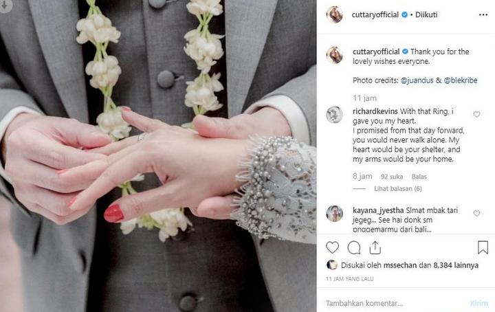 Tukar Cincin Nikah Cut Tari dan Richard Kevin