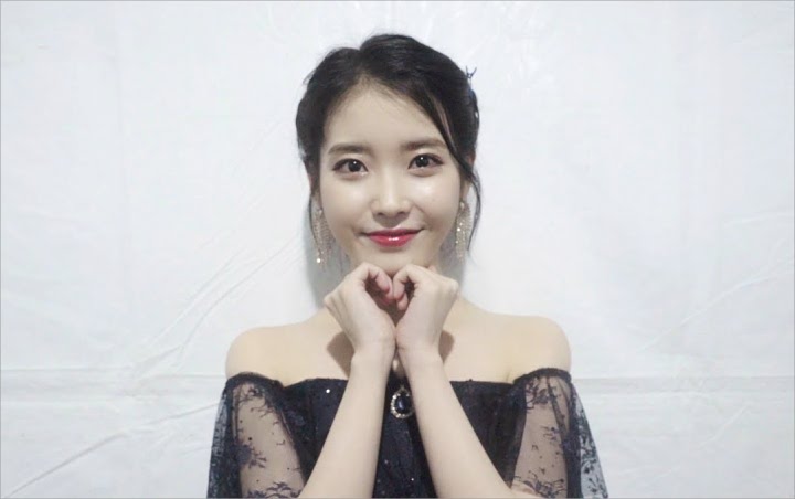 IU Ancam Fans di Instagram, Alasannya Menggemaskan