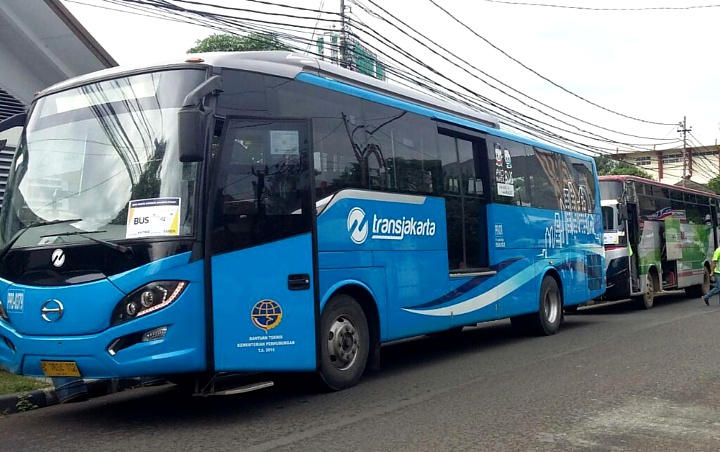 Insiden Rebutan Kursi di Bus TransJakarta Berujung Pemukulan Wartawan