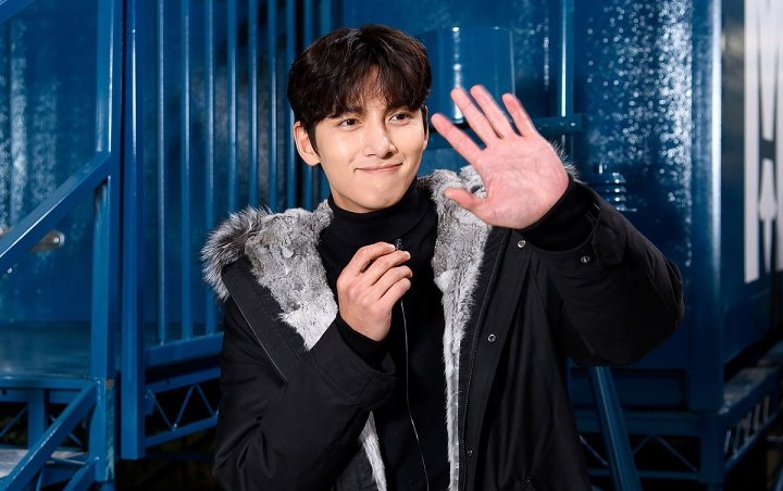 Ji Chang Wook Merokok Bikin Fans Menggila, Netizen Justru Beri Hujatan Pedas