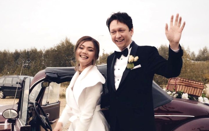 Rina Nose Jalani Dua Upacara Pernikahan dengan Josscy, Tegaskan Soal Agama yang Dianut
