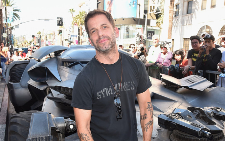 Zack Snyder Sebut Efek Visual 'Justice League' Versinya Sudah Rampung