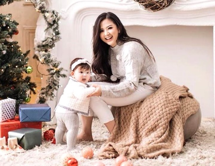 Franda Protes Nama Anak Dijiplak Fans