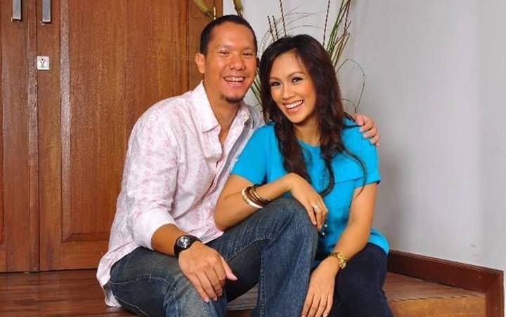 Melanie Putria dan Angga 'Maliq & D' Essentials'