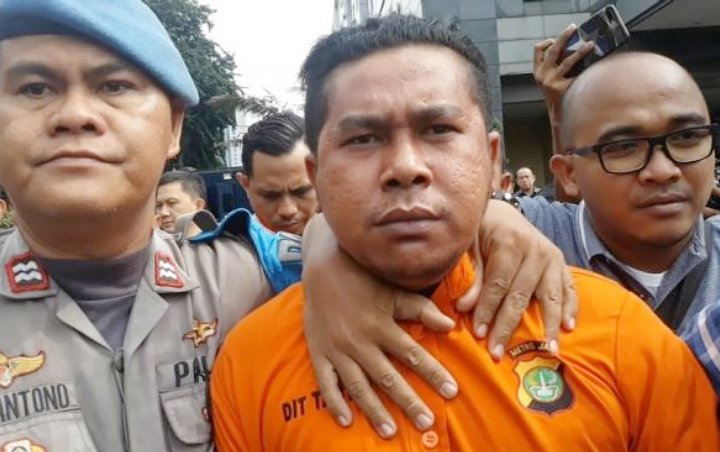 Polisi Penyiram Air Keras Teriak 'Novel Baswedan Pengkhianat' Kala Digiring ke Bareskrim