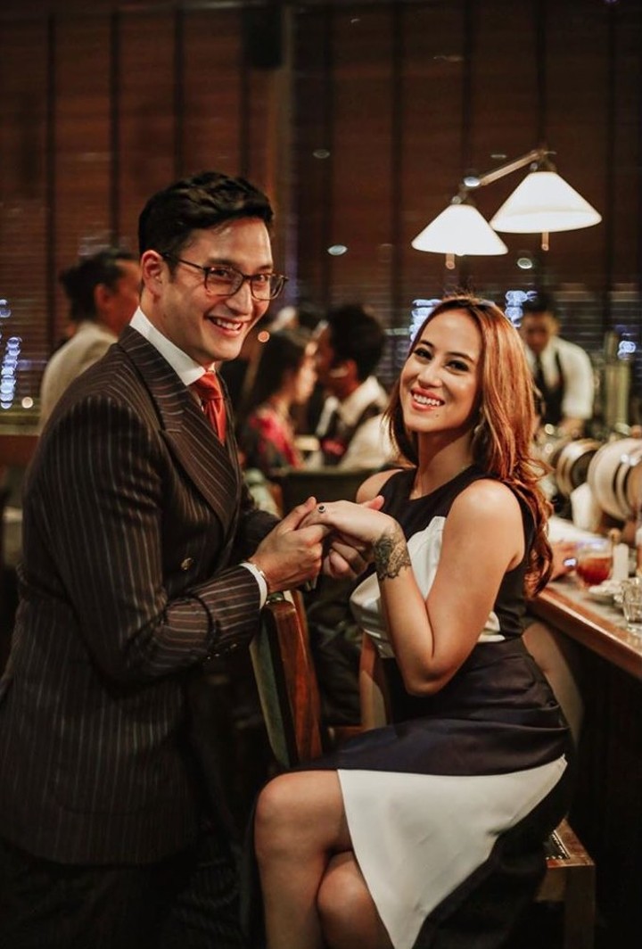 Mike Lewis dan Janisaa Pradja
