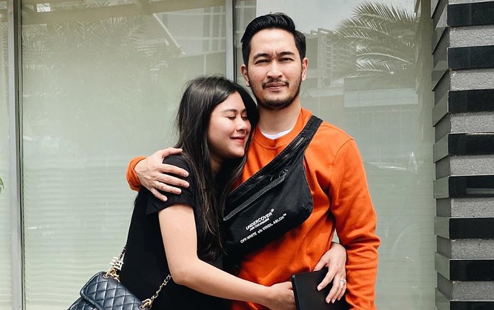 Bayi Kembar Syahnaz Mangap Cantik, Aksi Nemplok di Dada Jeje Sang Ayah