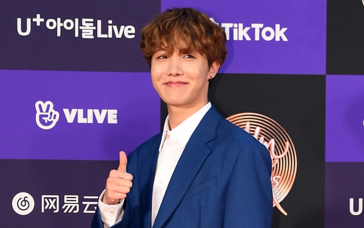 GDA 2020: Fans Kesal J-Hope Diperlakukan Tak Adil Saat BTS Terima Penghargaan