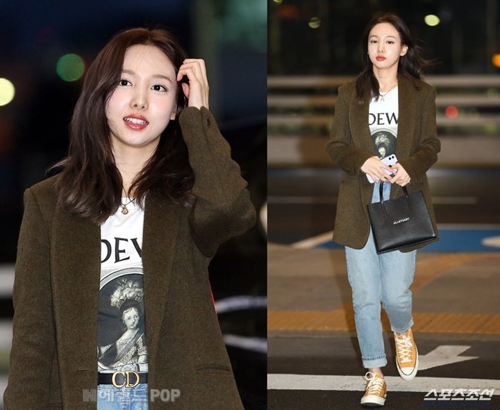 Tanpa Member Lain, Gaya Nayeon Twice Saat Berangkat ke Hawaii Curi Perhatian