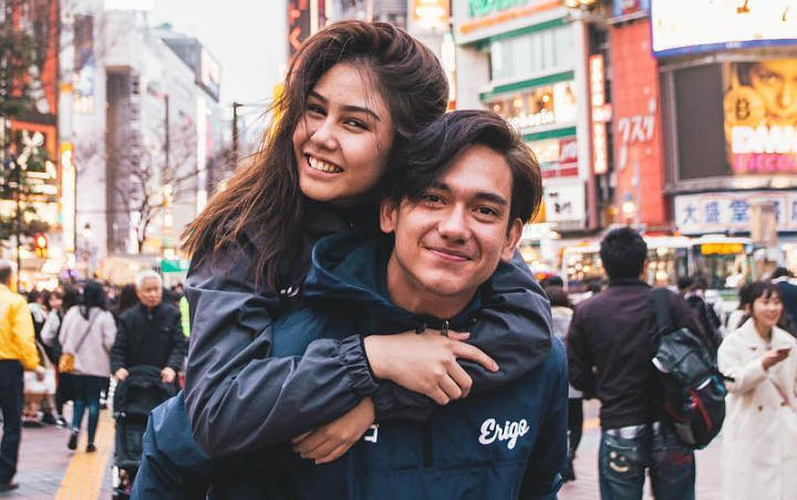 Vanesha Prescilla Santuy Pamer Pundak Seksi Abaikan Isu Musuhi Adipati 'Mantan Pacar'