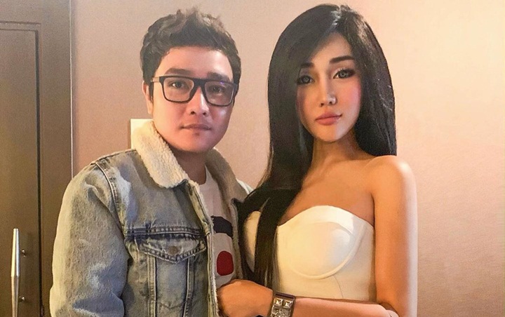 Muncul Foto Lawas Abash Pacar Lucinta Luna Berhijab Kalem, Bukti Identitas Asli Bukan Laki-laki?