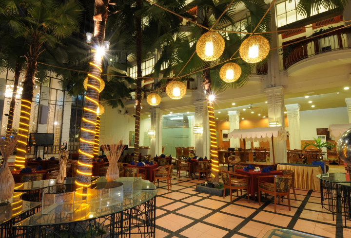 Hotel Bidakara Grand Savoy Homann Bandung Punya Sejarah Yang Menarik Loh