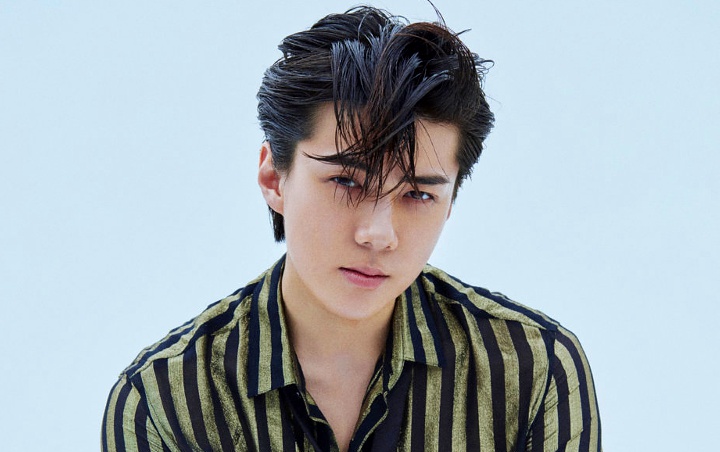 Gaya Cetar Sehun EXO Gunakan Baju Rp Juta di Paris Bikin Banyak Orang Takjub