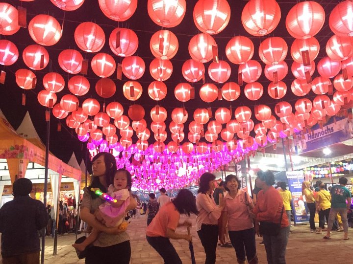Ingin Menyaksikan Pesta Lampion Saat Imlek? Pergi Berlibur ke Palembang Saja