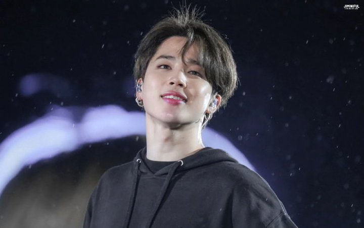 Usaha Mati-Matian Jimin Tak Terima Dibilang Punya Lengan Terpendek di BTS