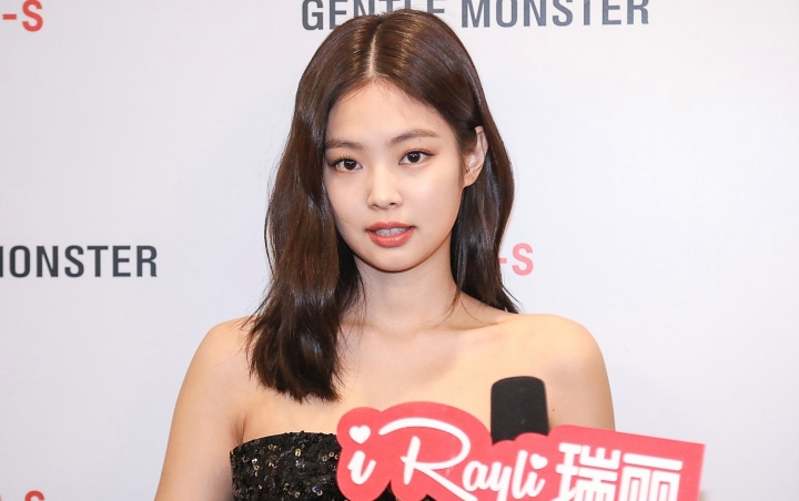 Pilates Ekstrem, Bodi Lentur dan Perut Kencang Jennie BLACKPINK Tuai Decak Kagum