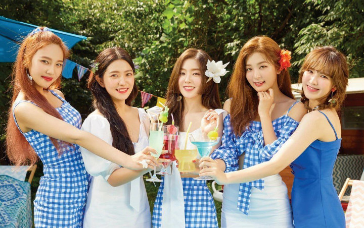 Foto Debut Red Velvet Dibandingkan dengan Sekarang, Joy Dicurigai Oplas