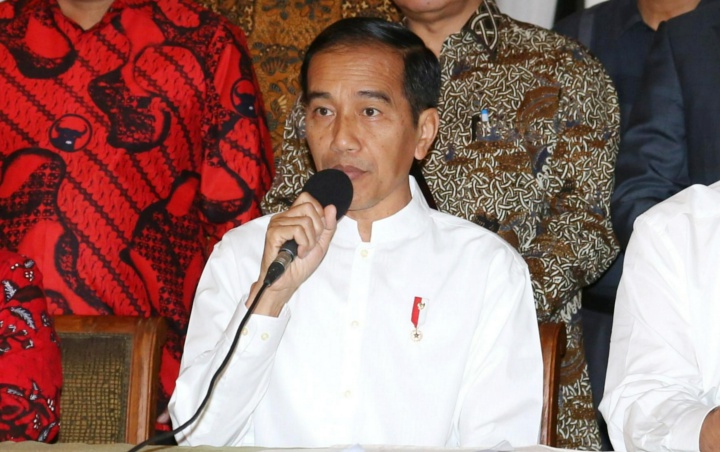 Banyak Dikritik Hasil 100 Hari Kerja, Jokowi Justru Beri Pengakuan Mengejutkan