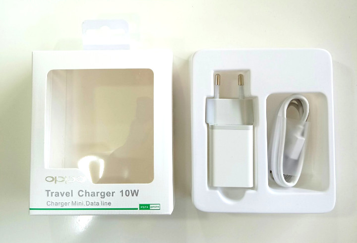 Selalu Gunakan Charger yang Original Biar Smartphone Milikmu Awet dan Tahan Lama