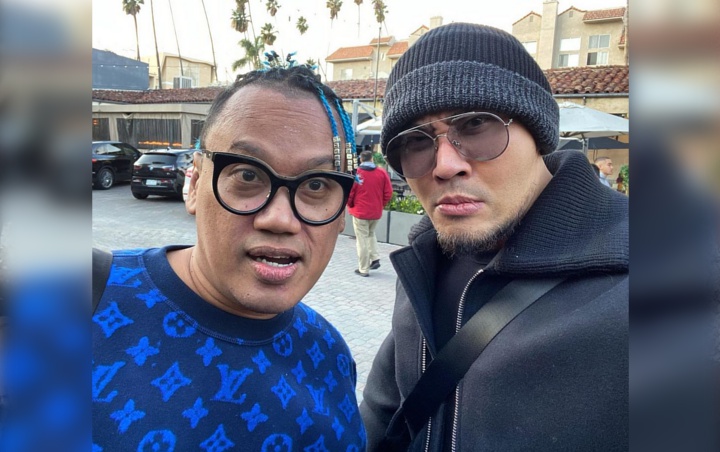 Dulu Saling Sindir, Manisnya Foto Deddy Corbuzier dan Uya Kuya Bikin Pasangan Cemburu